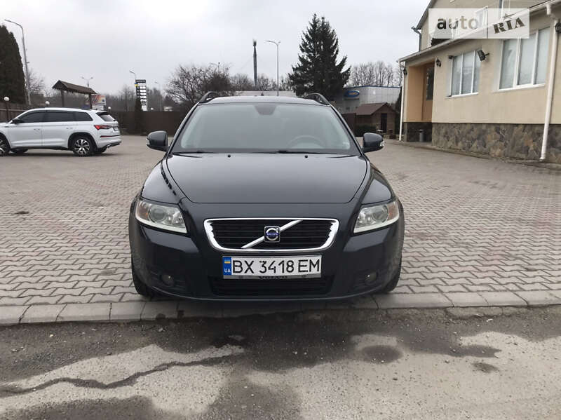2009 volvo v50