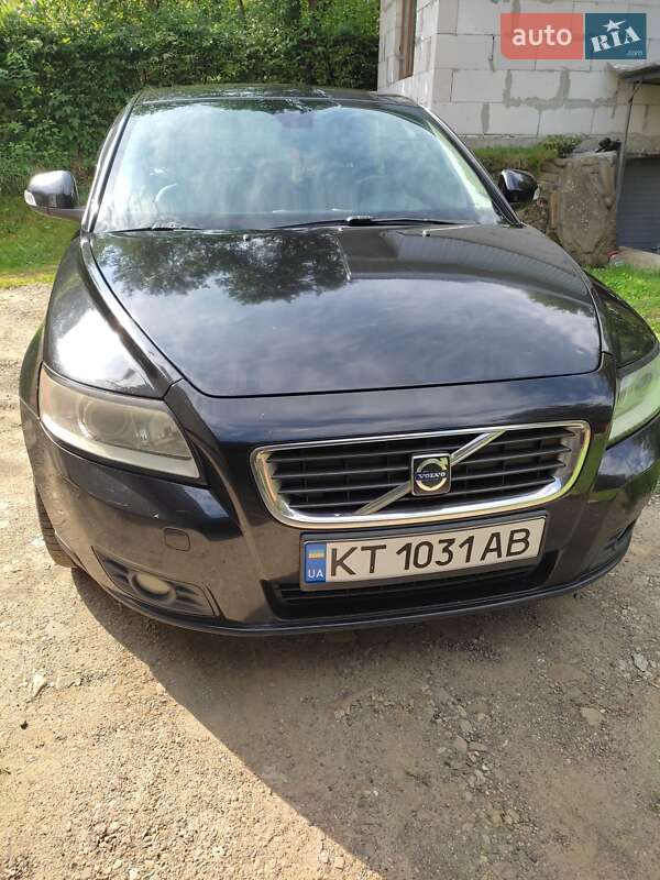 2009 volvo v50