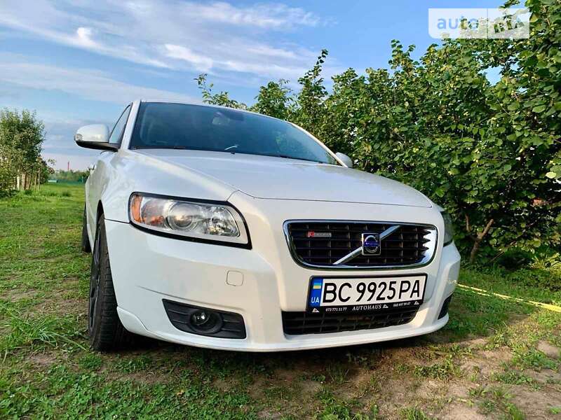 2010 volvo v50
