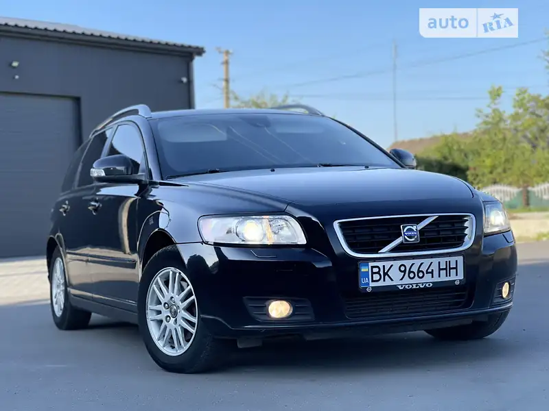 2009 volvo v50