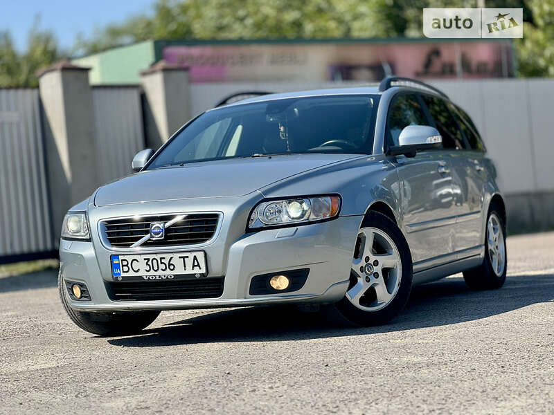 2009 volvo v50