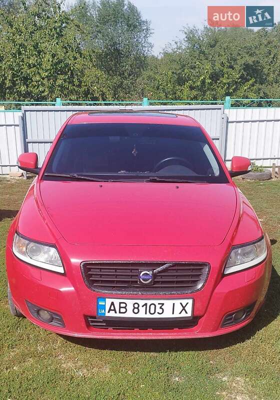 2009 volvo v50