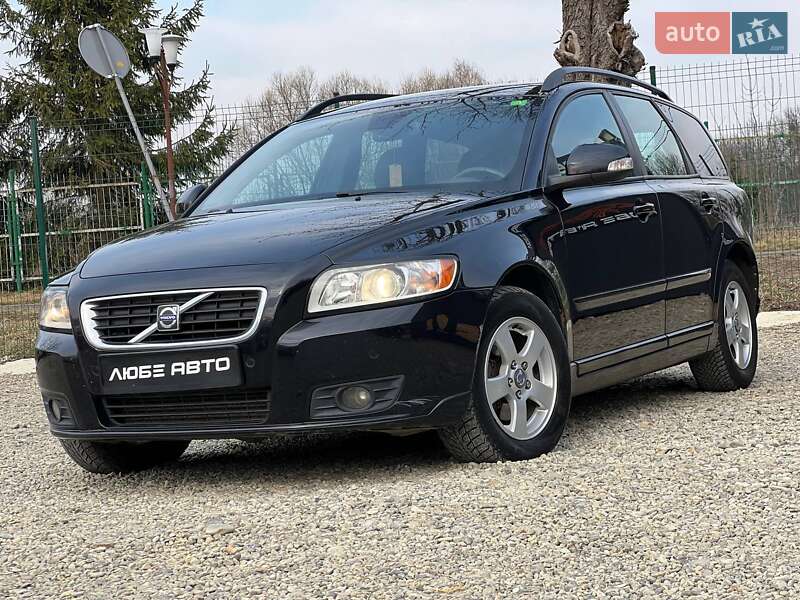 2009 volvo v50