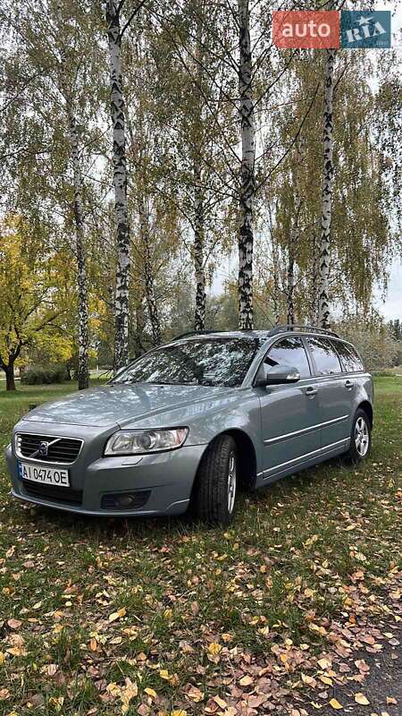 2009 volvo v50