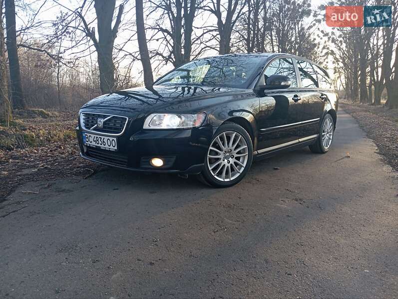 2009 volvo v50
