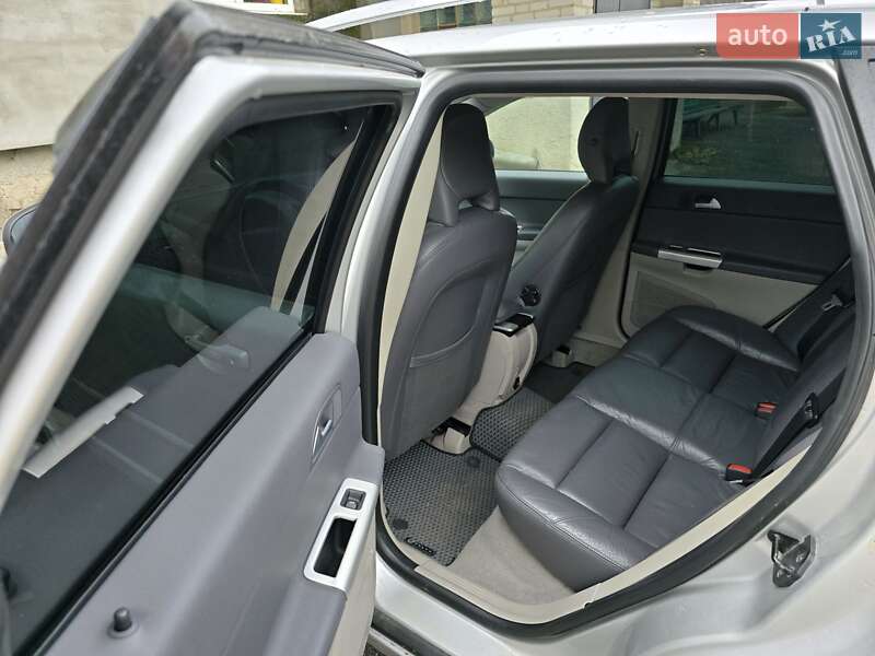 2010 volvo v50