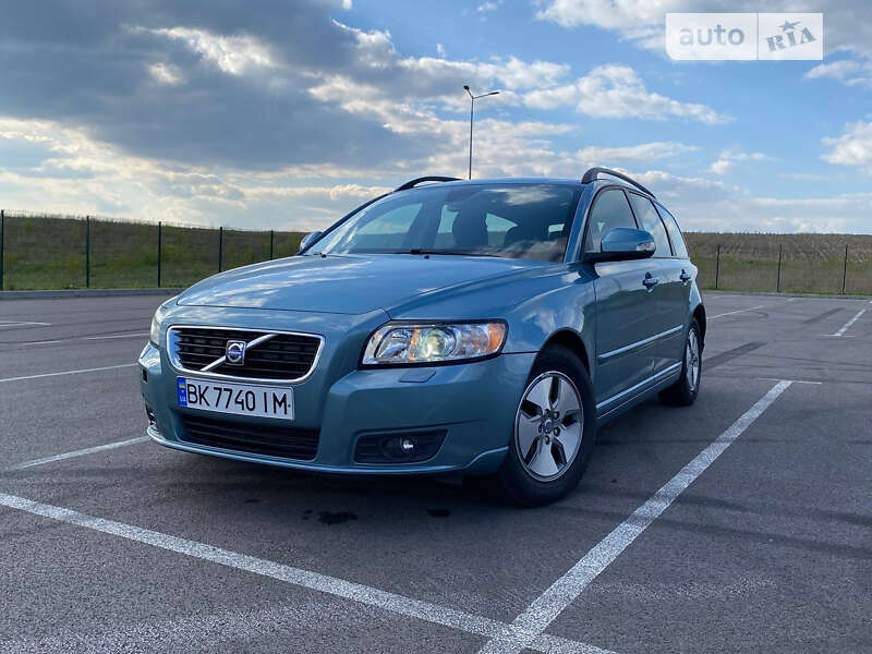 2010 volvo v50