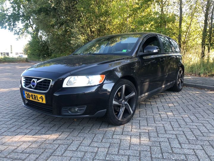 2010 volvo v50