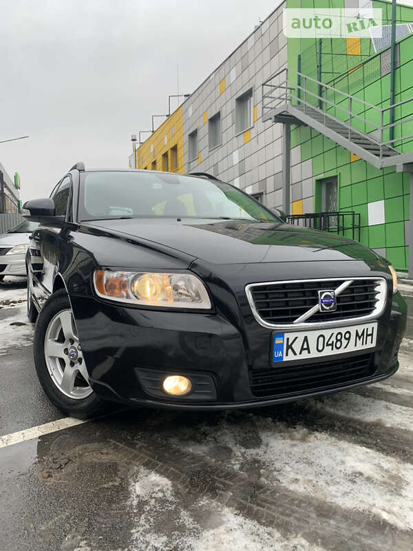 2010 volvo v50