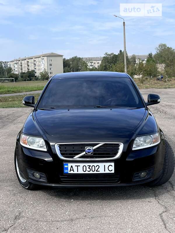2010 volvo v50