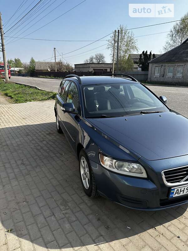 2010 volvo v50