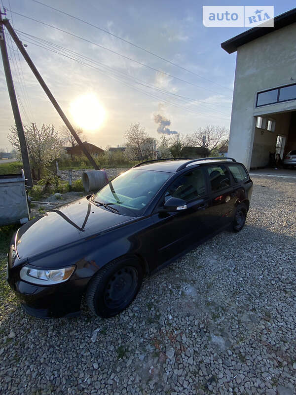 2010 volvo v50