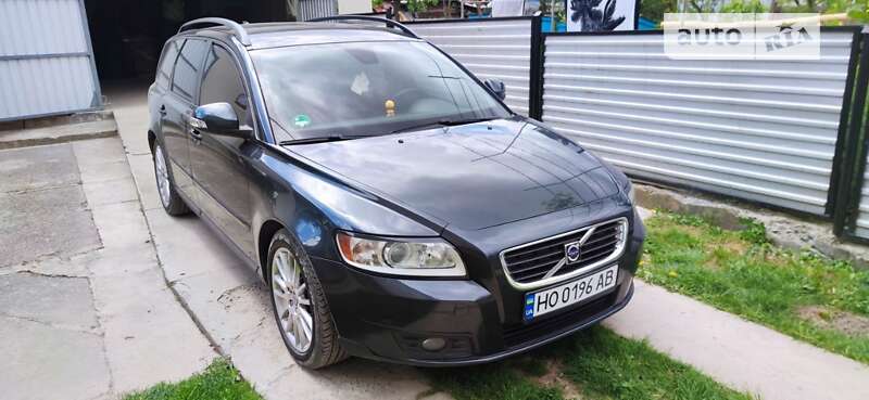 2010 volvo v50