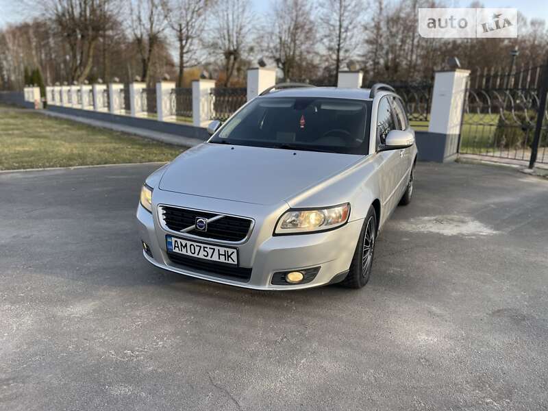 2010 volvo v50
