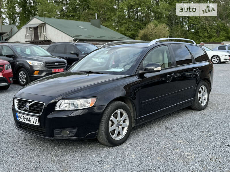 2010 volvo v50