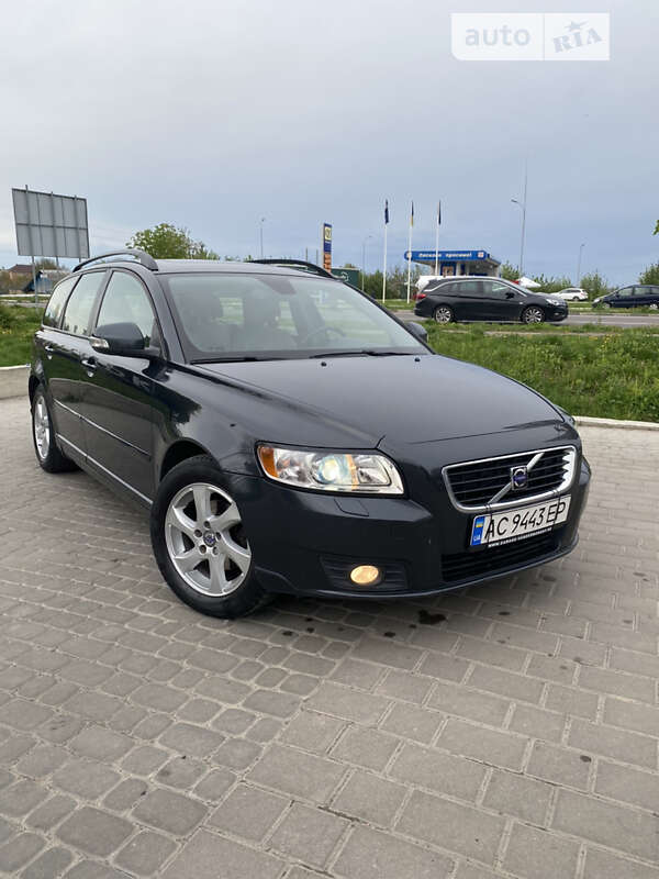 2010 volvo v50
