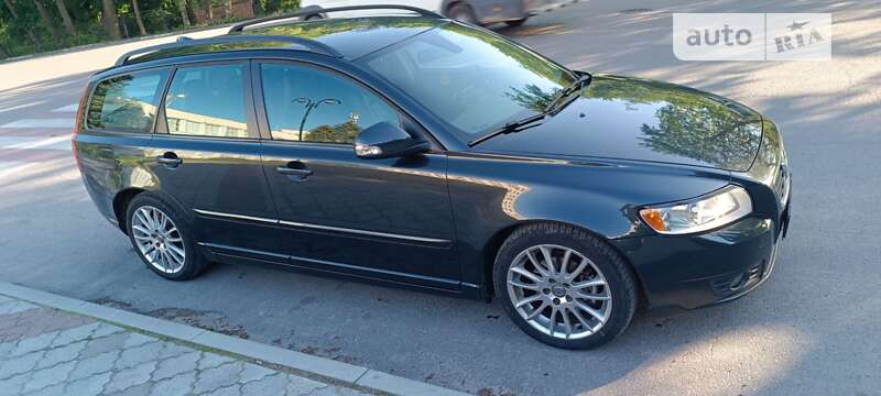 2010 volvo v50