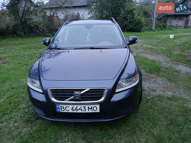 2010 volvo v50