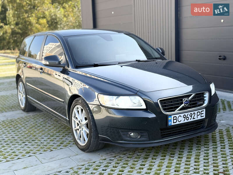 2010 volvo v50