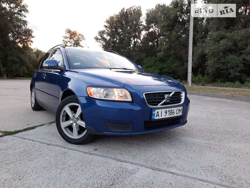 2010 volvo v50