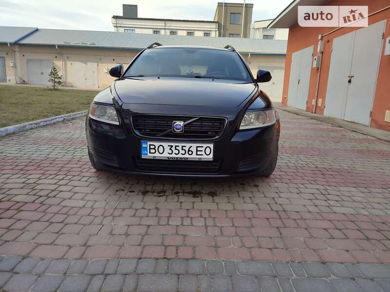 2010 volvo v50
