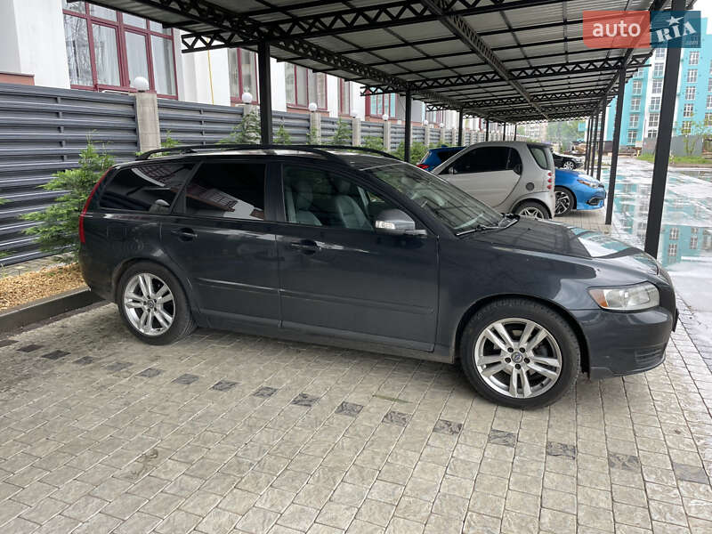 2010 volvo v50