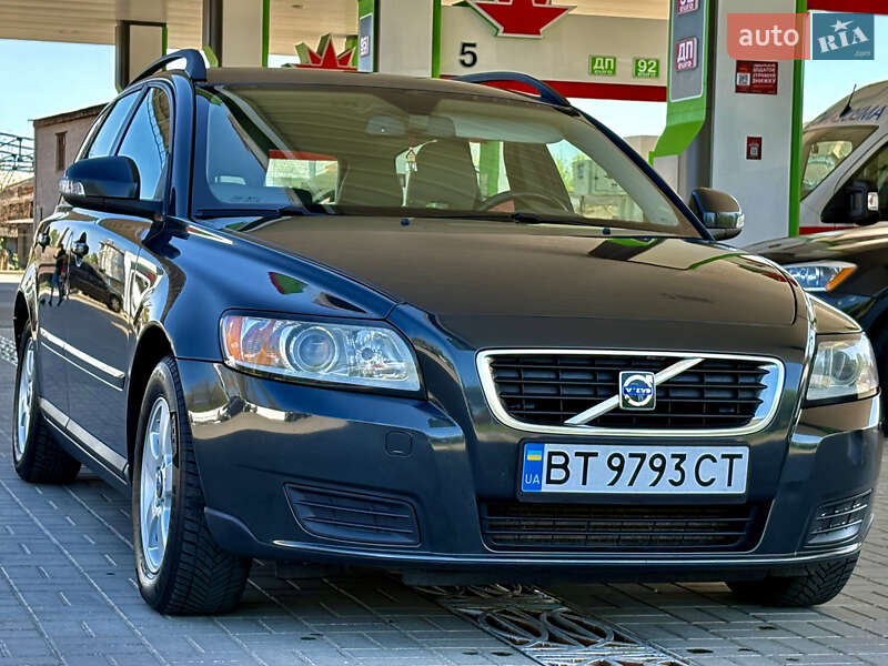 2010 volvo v50