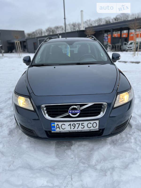 2010 volvo v50