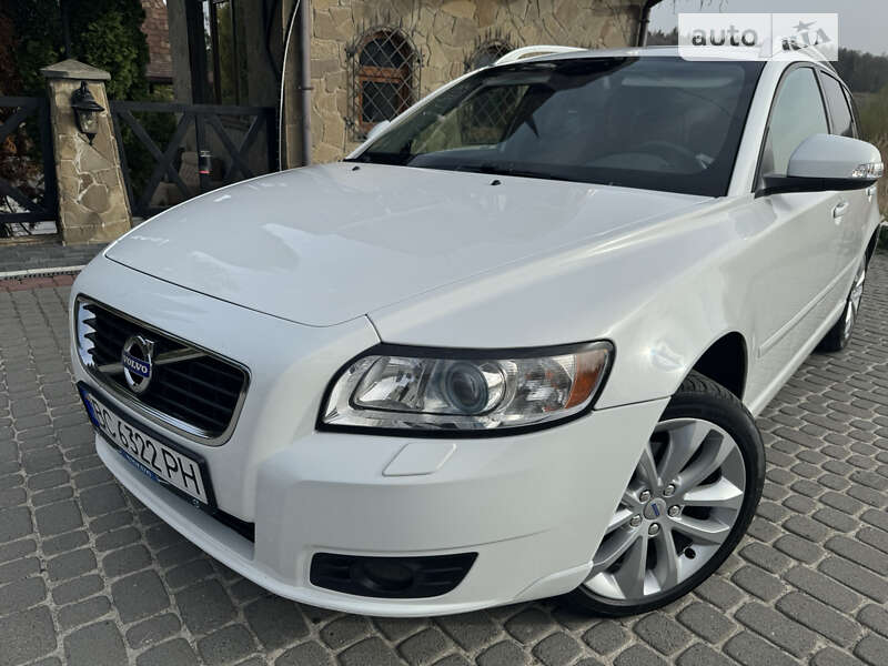 2010 volvo v50