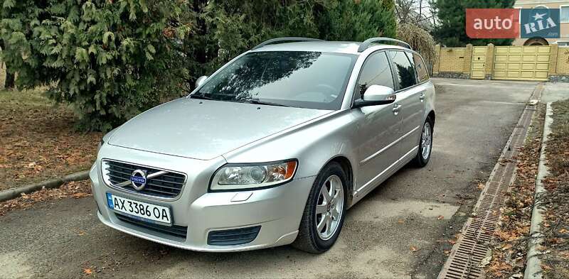 2010 volvo v50