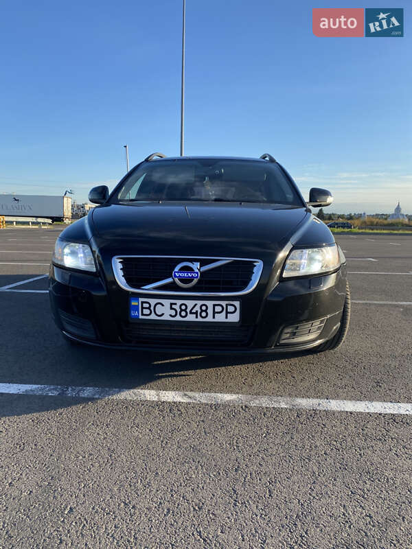 2010 volvo v50