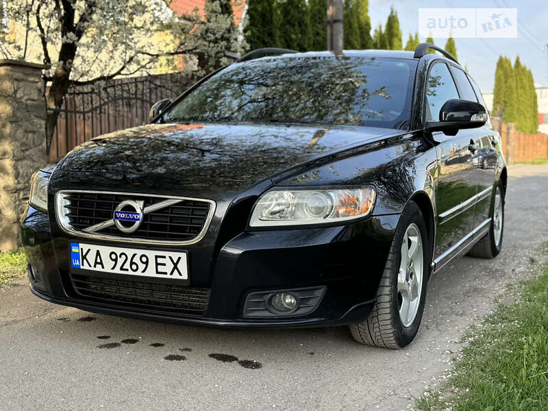 2010 volvo v50