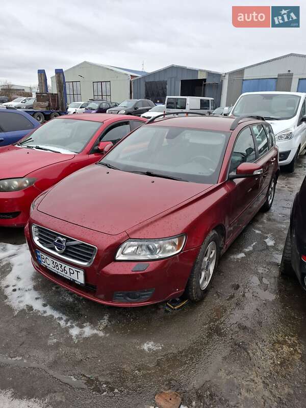 2010 volvo v50