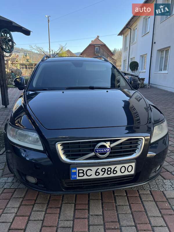2010 volvo v50