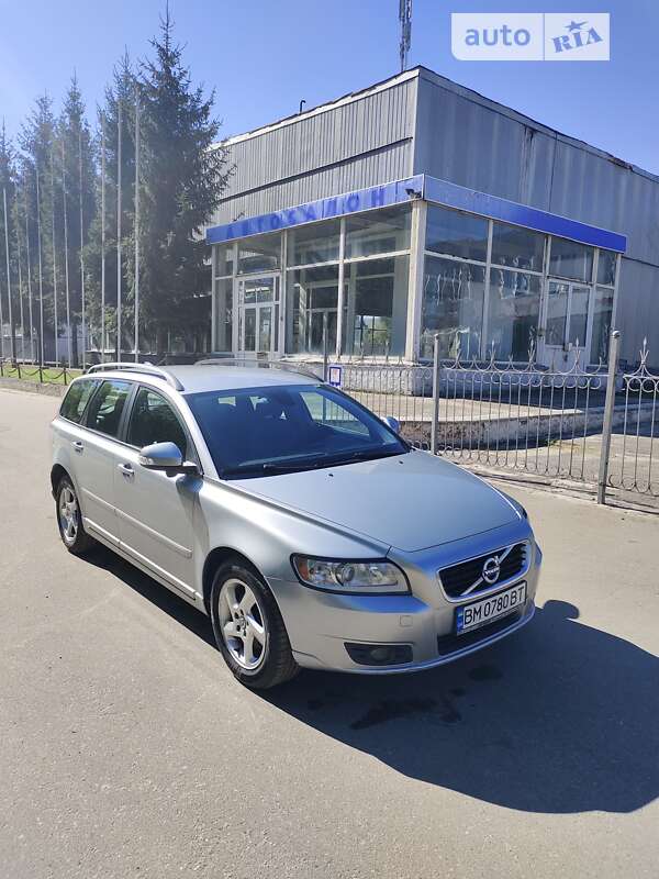 2010 volvo v50