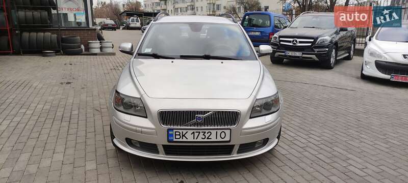 2006 volvo v50