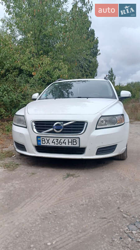 2010 volvo v50