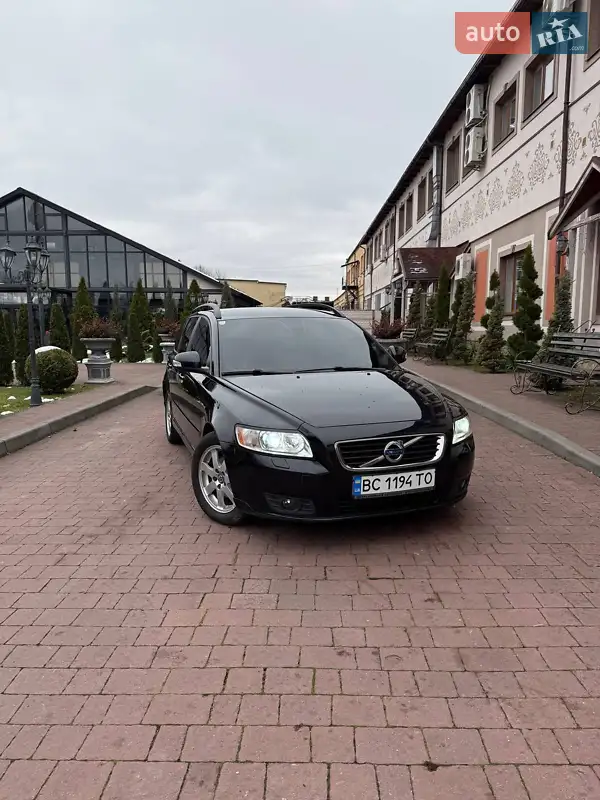 2010 volvo v50