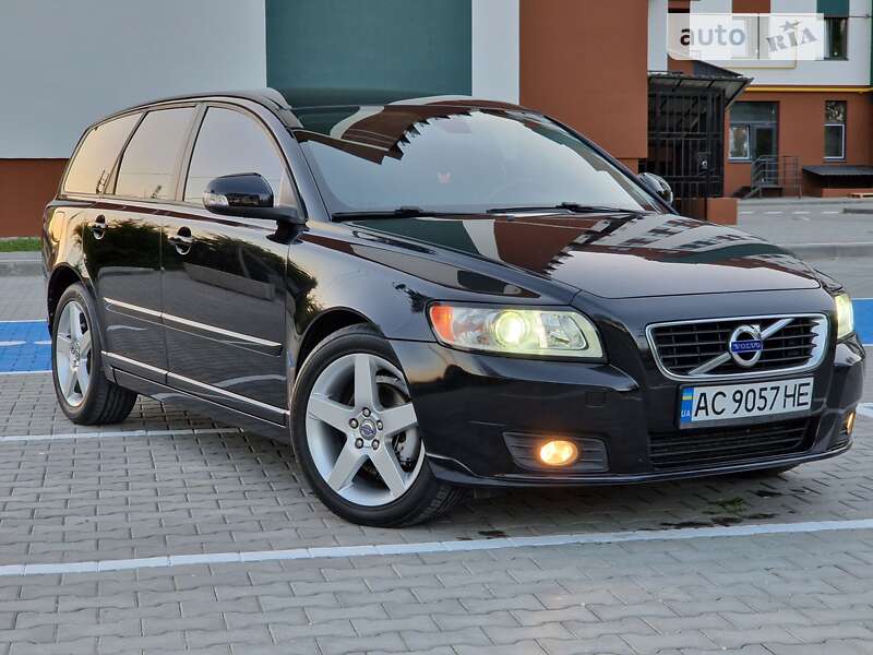 2010 volvo v50