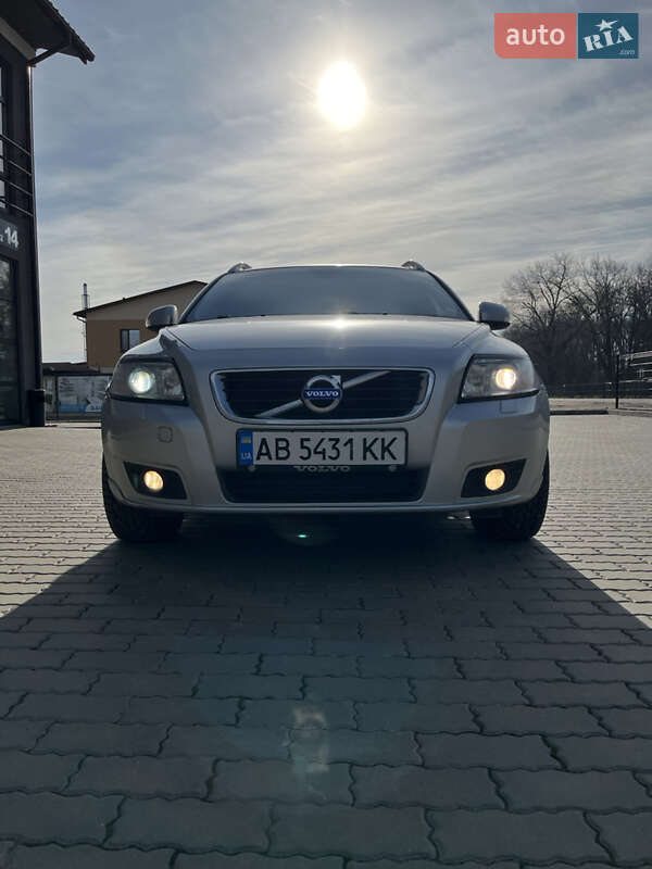 2010 volvo v50