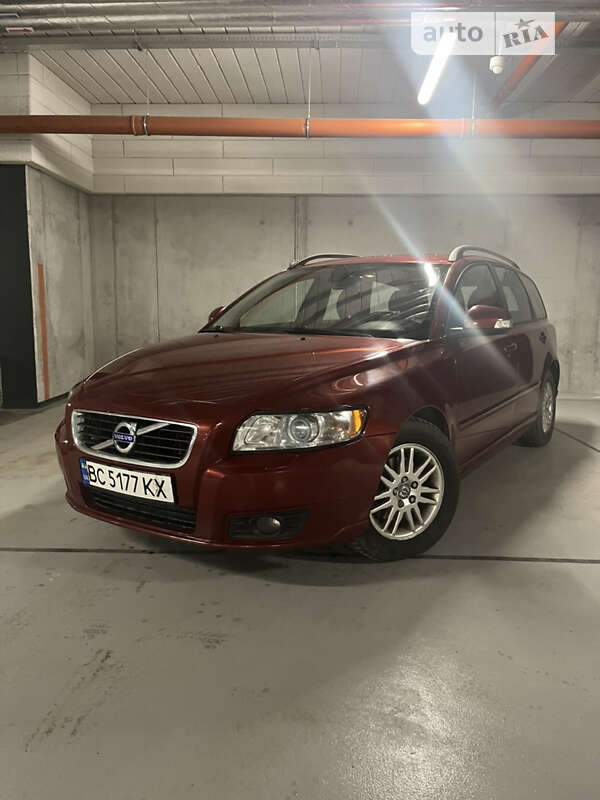 2010 volvo v50