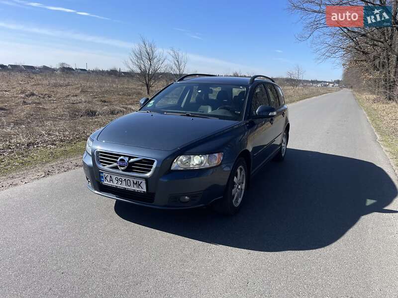 2010 volvo v50