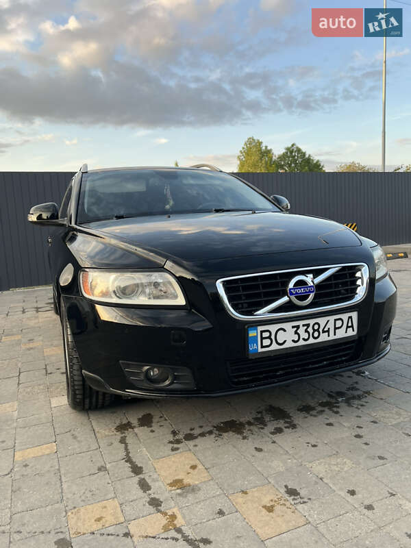 2010 volvo v50