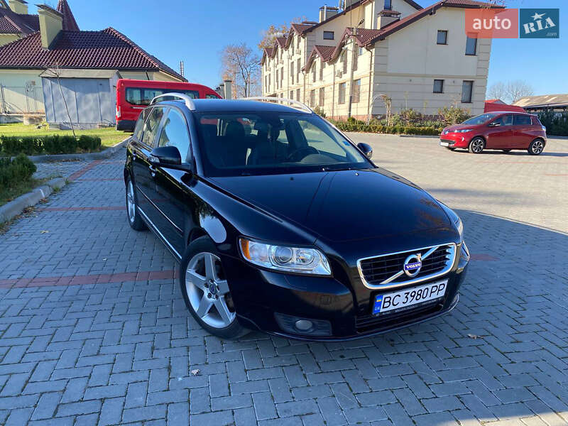 2010 volvo v50