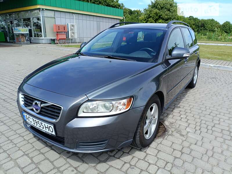 2010 volvo v50