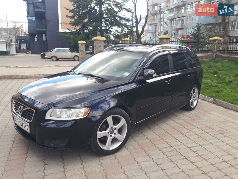 2010 volvo v50