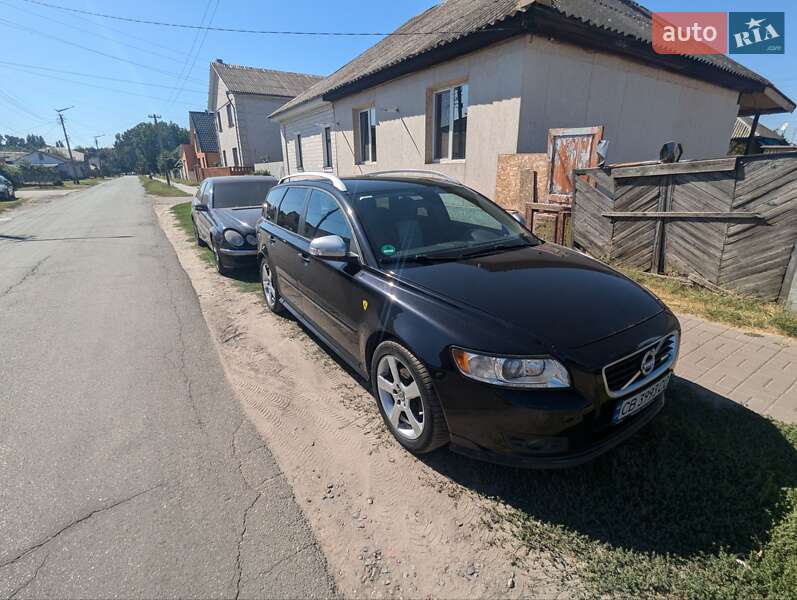 2010 volvo v50