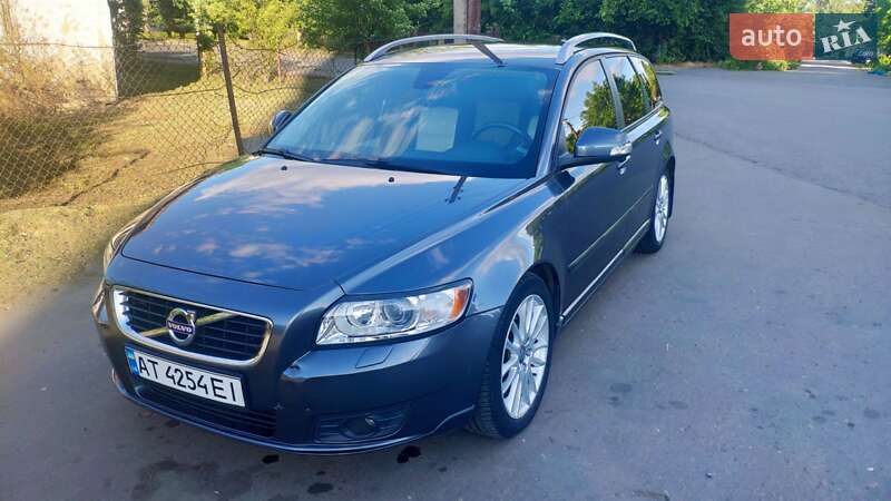 2011 volvo v50
