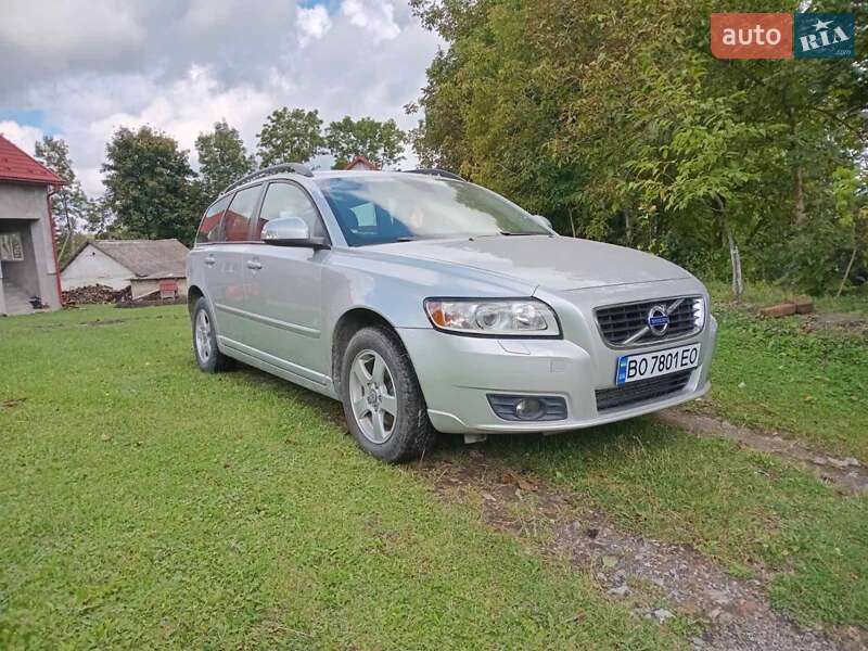 2011 volvo v50