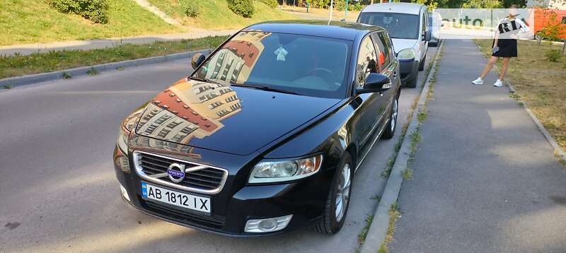 2011 volvo v50
